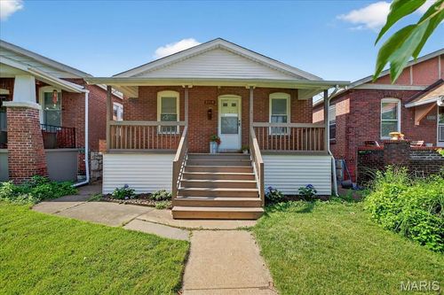 5114 Rosa Ave, Saint Louis, MO, 63109-3244 | Card Image