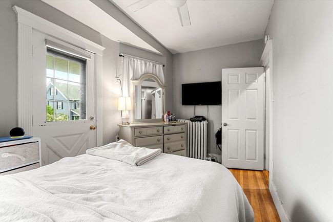 26 Enfield Rd, Home with 5 bedrooms, 2 bathrooms and 4 parking in Winthrop MA | Image 25