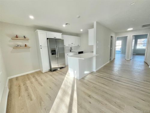 unit-d-42 Trent Ct, Ridge, NY, 11961-1443 | Card Image