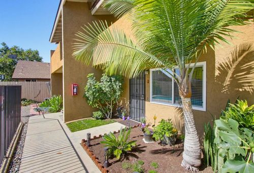 j-780 Ballantyne St, El Cajon, CA, 92021-5416 | Card Image