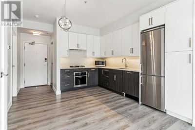 1521 26 Ave Sw, Condo with 2 bedrooms, 2 bathrooms and 39 parking in Calgary AB | Image 3