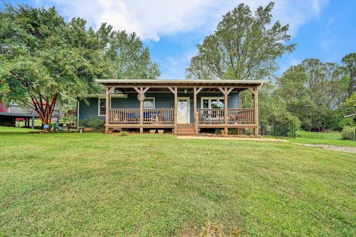 1057 Eaffa Ln, Vinton, VA, 24179-6092 | Card Image