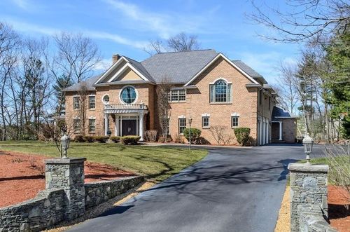56 Sears Rd, Southborough, MA, 01772-1102 | Card Image