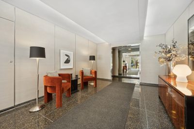 3D - 1350 N Astor Street, Condo with 3 bedrooms, 2 bathrooms and 1 parking in Chicago IL | Image 1