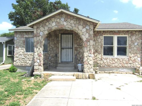 919 Alametos, San Antonio, TX, 78201-3002 | Card Image