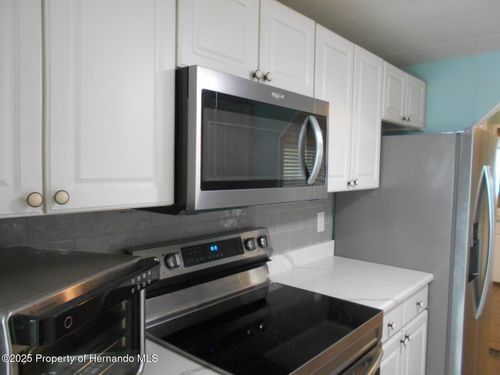 14305 Nectarine St, Brooksville, FL, 34613-5951 | Card Image