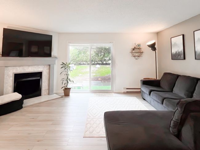 135 - 13706 67 Avenue, Townhouse with 3 bedrooms, 1 bathrooms and 1 parking in Surrey BC | Image 3