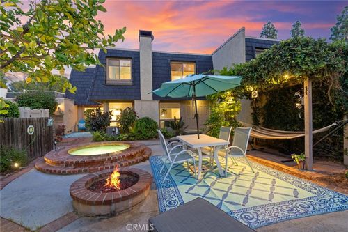 1510 Redwood Cir, Thousand Oaks, CA, 91360-6335 | Card Image
