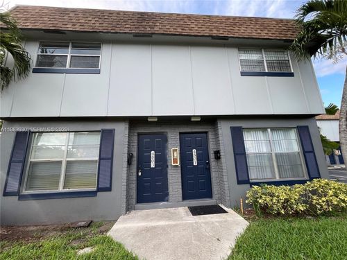 4803-4803 Nw 9th Dr, Plantation, FL, 33317-1423 | Card Image