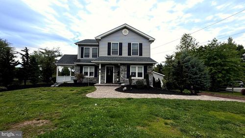 1216 Township Line Rd, PHOENIXVILLE, PA, 19460-2245 | Card Image