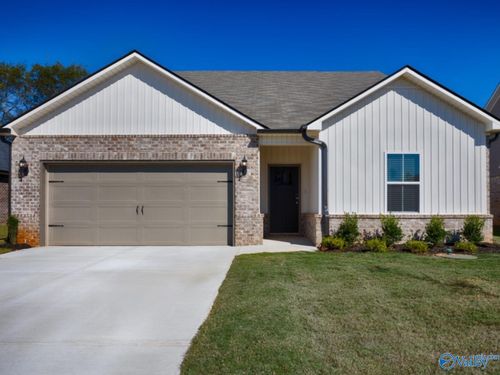121 Gypsy Way, Toney, AL, 35773-4019 | Card Image