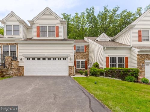 120 Whiteland Hills Cir, Exton, PA, 19341-2221 | Card Image