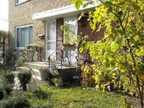 b-4903 Enfield Street, Skokie, IL, 60076 | Card Image