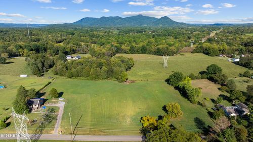 8012 Corryton Rd, Corryton, TN, 37721-2401 | Card Image