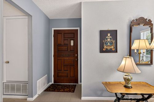 91-3437 Turtle Village St, San Antonio, TX, 78230-3917 | Card Image