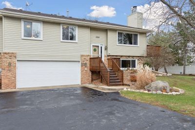 Welcome home to 1266 Deercliff Lane in Eagan! | Image 1