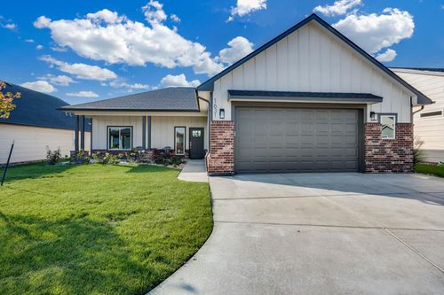 1631 N Forestview Ct, Wichita, KS, 67235-7200 | Card Image