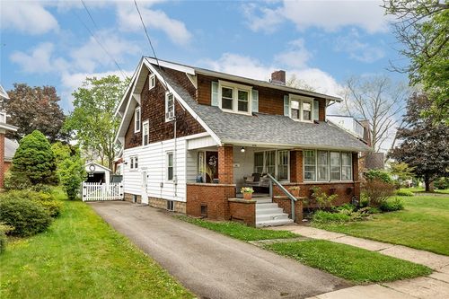 308 Hillcrest Cir, Grove City Boro, PA, 16127 | Card Image