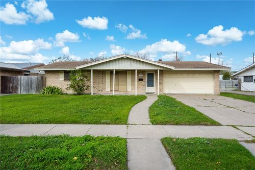 1305 Peterson Drive, Corpus Christi, TX, 78412 | Card Image