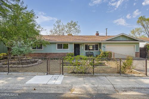 875 Montana Dr, Reno, NV, 89503-3307 | Card Image