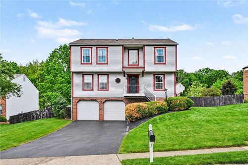 244 Jaclyn Dr, Cranberry Twp, PA, 16066-6922 | Card Image