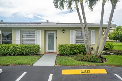 94-D - 2400 Malayan Dr, Home with 2 bedrooms, 2 bathrooms and null parking in Delray Beach FL | Image 2