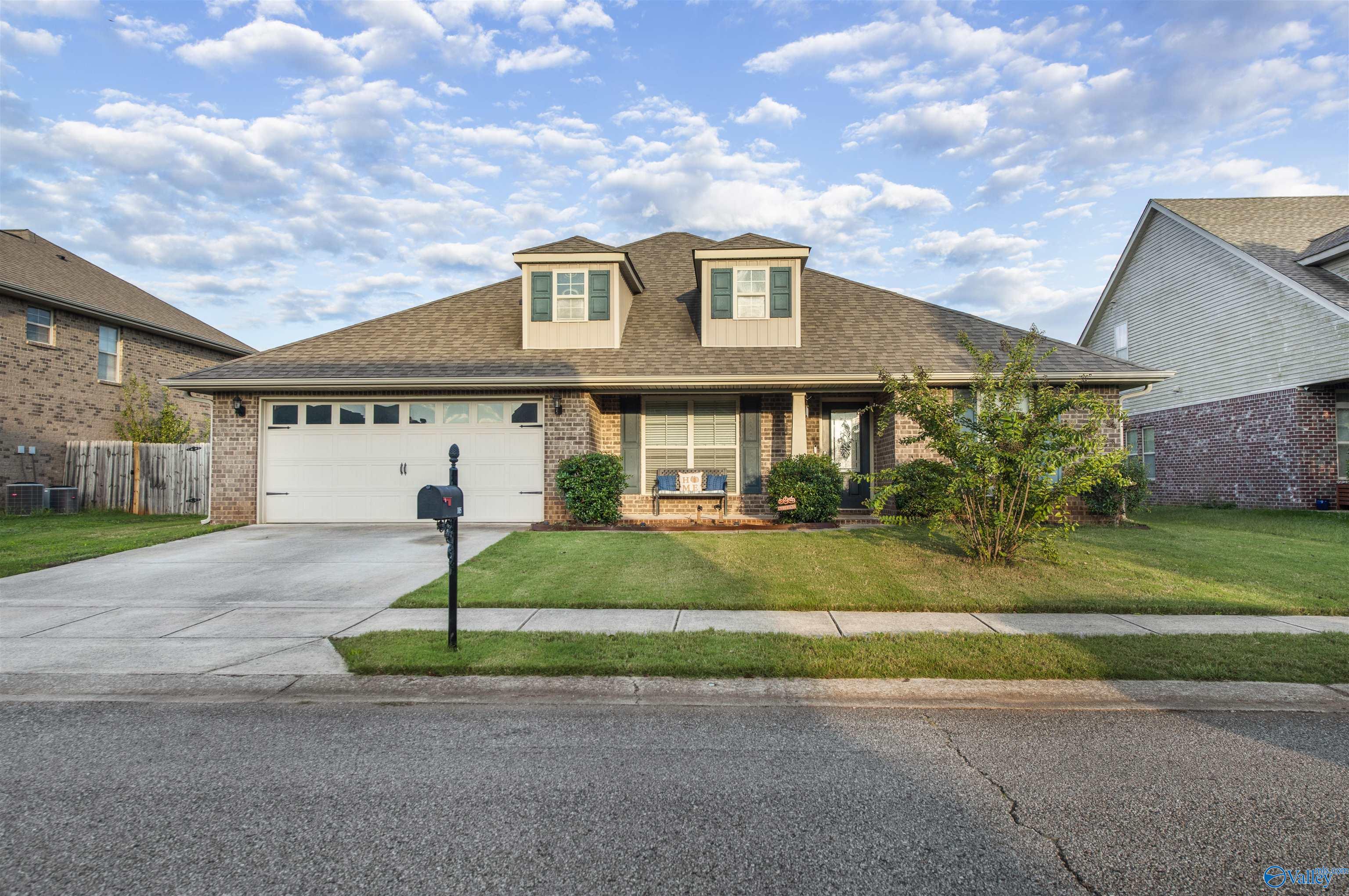 Barnard St, Madison, AL 35756