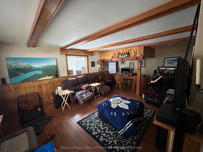 1807 Old Muskoka Rd, House other with 3 bedrooms, 3 bathrooms and 4 parking in Utterson ON | Image 7
