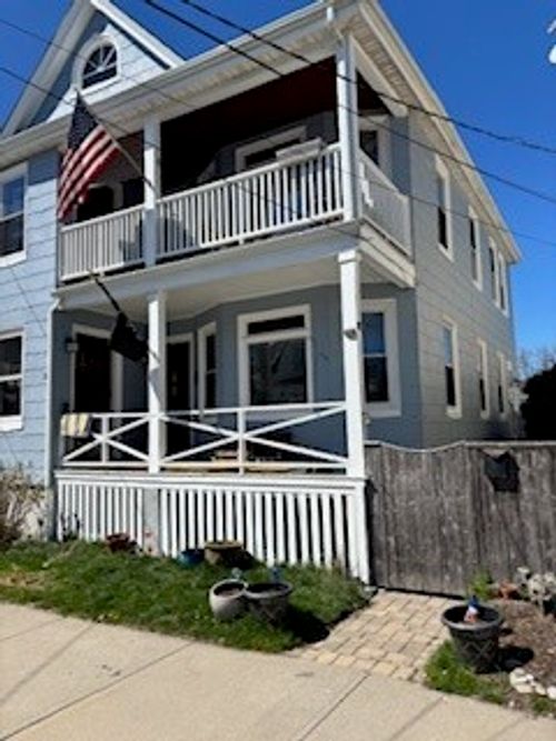 1-28 Atlantic Street, Newport, RI, 02840 | Card Image