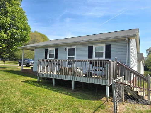 220 E Alabama Ave, Bessemer City, NC, 28016-2605 | Card Image