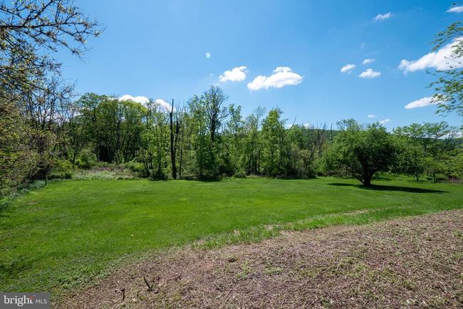 4015 Lower Saucon Rd, House other with 3 bedrooms, 3 bathrooms and null parking in HELLERTOWN PA | Image 23
