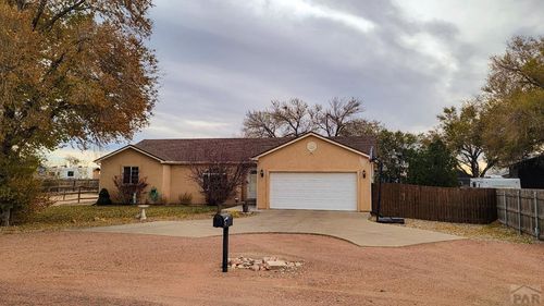 12 Grant St, Penrose, CO, 81240-9643 | Card Image