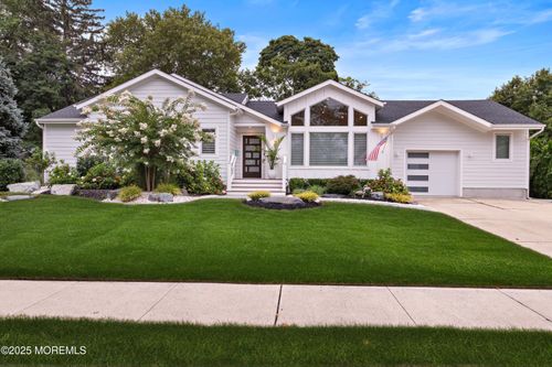 213 Parkview Ave, Ocean, NJ, 07712-4727 | Card Image