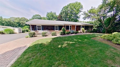 76 Helme Ave, Miller Place, NY, 11764-3208 | Card Image