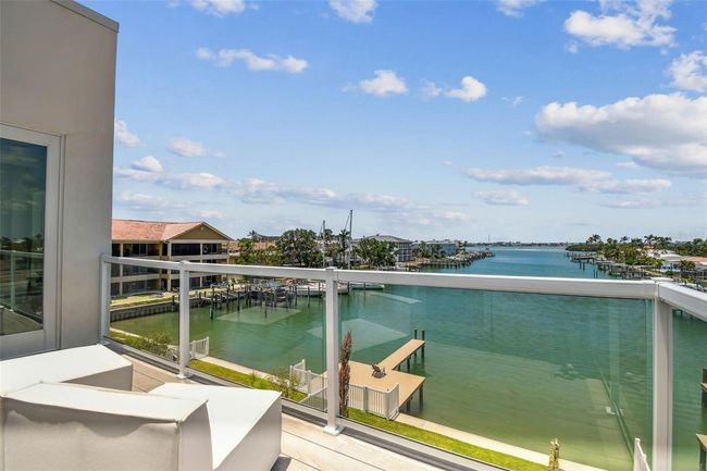 344 Capri Blvd, Townhouse with 5 bedrooms, 5 bathrooms and null parking in TREASURE ISLAND FL | Image 37