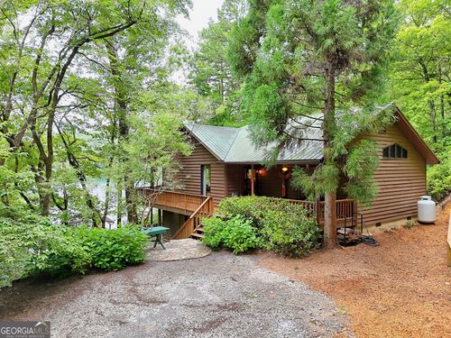 3019 Moccasin Creek Rd, Clarkesville, GA, 30523-0231 | Card Image