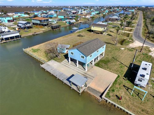 982 County Road 204, Sargent, TX, 77414-2243 | Card Image