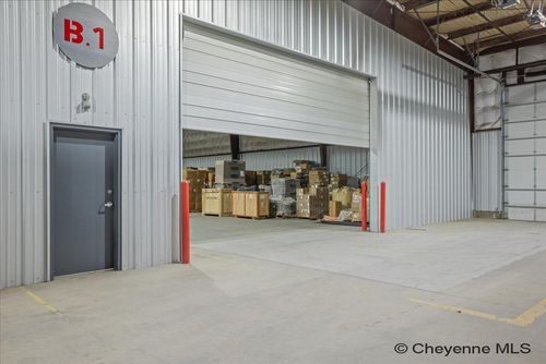 ste-b1-1938 Wyott Dr, Cheyenne, WY, 82007-2190 | Card Image