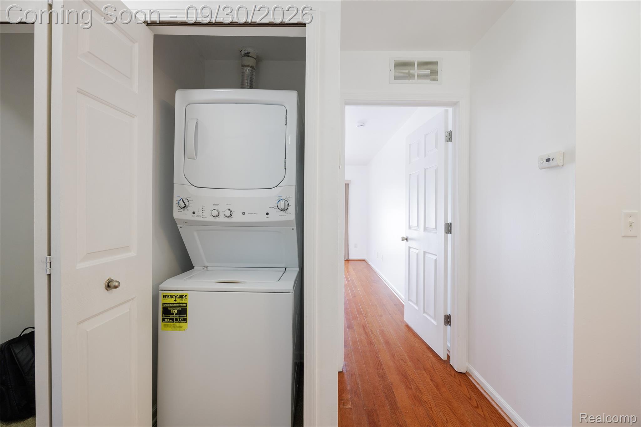 Residential Lease in Van Buren Charter Township 5