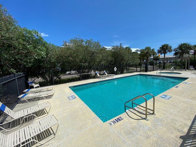 C - 11 Old Mill Dr, Condo with 2 bedrooms, 2 bathrooms and null parking in Cedar Key FL | Image 51