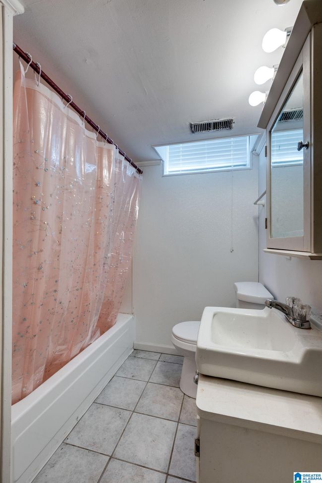 1000 Highland Rd, House other with 7 bedrooms, 4 bathrooms and null parking in Winfield AL | Image 47