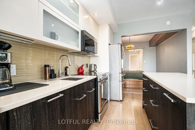 701 - 98 Richmond Rd, Condo with 2 bedrooms, 2 bathrooms and null parking in Ottawa ON | Image 5