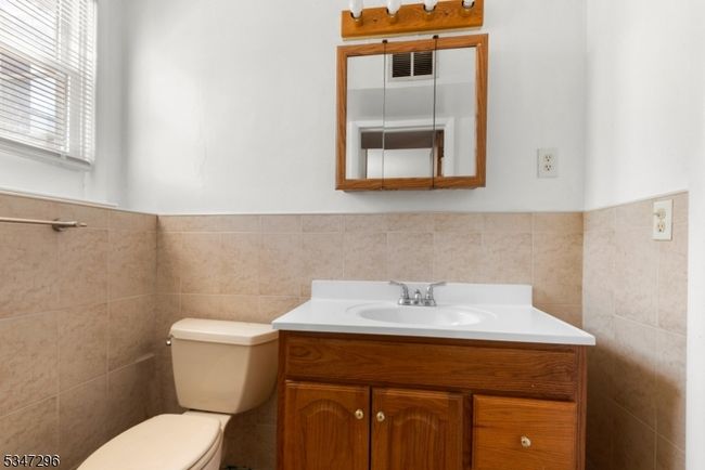 134 Cedar Grove Pkwy, House other with 3 bedrooms, 2 bathrooms and null parking in Cedar Grove NJ | Image 32