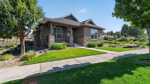 1202 Se Yarrow Ave, Madras, OR, 97741-1037 | Card Image