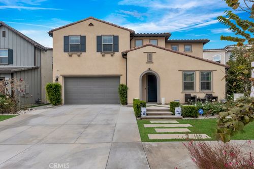 18348 Cachet Way, Santa Clarita, CA, 91350-5796 | Card Image