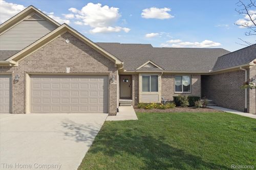48270 Applegrove Lane, New Baltimore, MI, 48051 | Card Image
