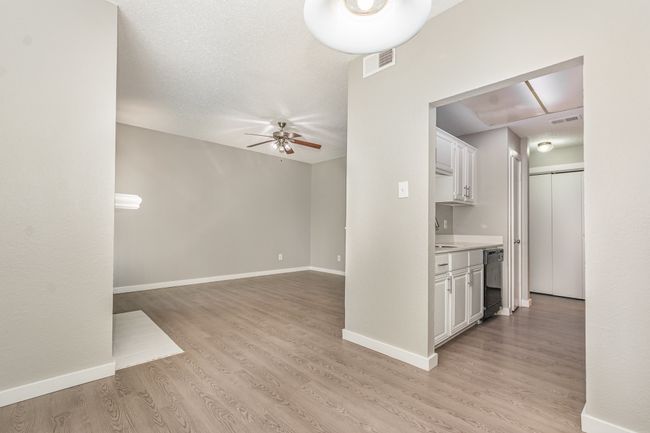 APT-155 - 3649 W Northgate Dr, Condo with 2 bedrooms, 2 bathrooms and null parking in Irving TX | Image 11