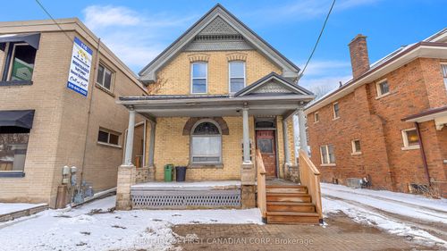118 Wharncliffe Rd S, London, ON, N6J2K3 | Card Image