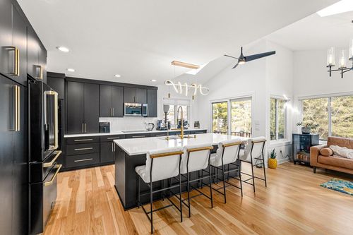 11720 Austin Avenue, Mequon, WI, 53092 | Card Image