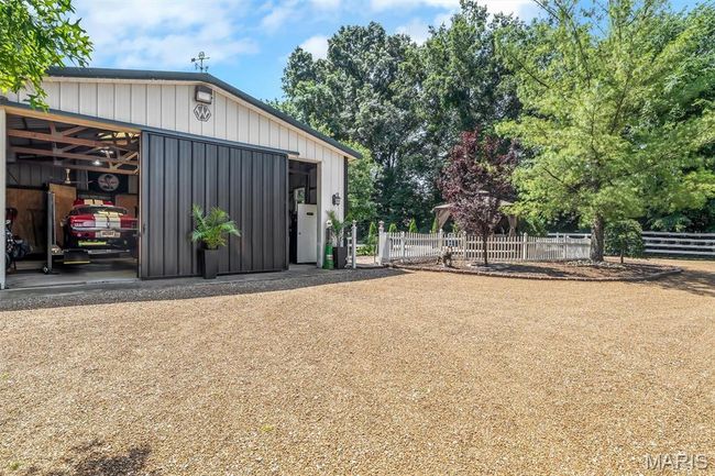 View of garage | Image 25